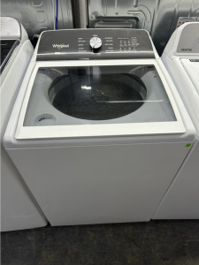 Pre-Owned Whirlpool 28 Inch Top Load Washer with 4.7 cu.ft  Model # WTW5057LW