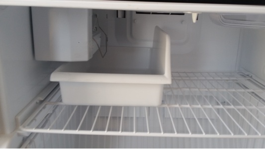 Kim's Appliances Single Door Bottom Freezer